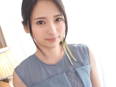 【美乳ナンパ】色白清楚系女子をゲット！敏感なオマ○コを激突き、ギンギンのチ○コで本能剥き出しのセックス！ウブな美少女が乱れる瞬間を激撮♡