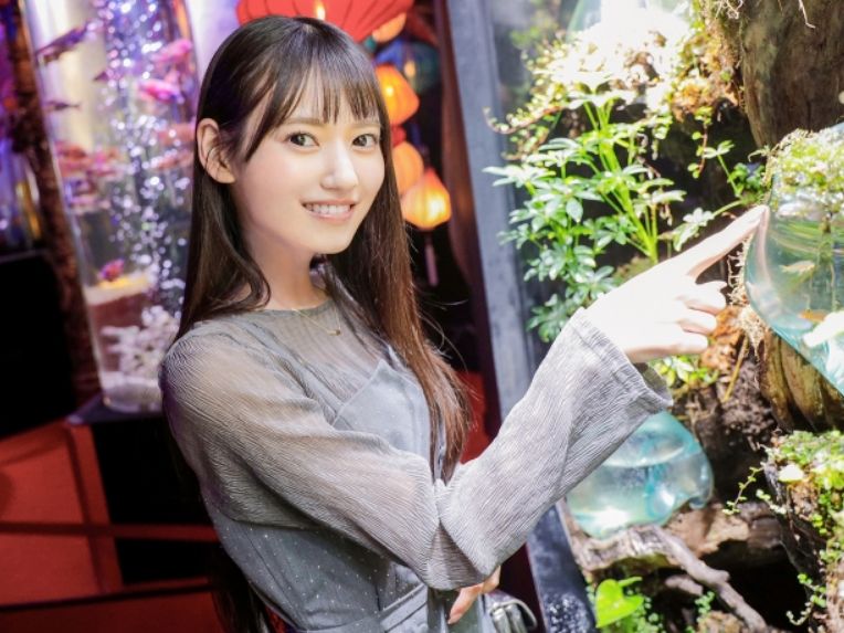 【超高級デートでイチャラブセックス】『もっと気持ちよくして♡』最高の美少女と朝まで濃厚プレイ！チンポを咥えながら甘えてくる姿がたまらない！最高の夜を過ごす贅沢なひとときｗ