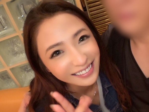 【事務系OL】閲覧注意♥23歳娘と本気ハメ撮り！ラブラブ感が見ていて痛々しいけどチンポフル勃起するほどエロいっ！