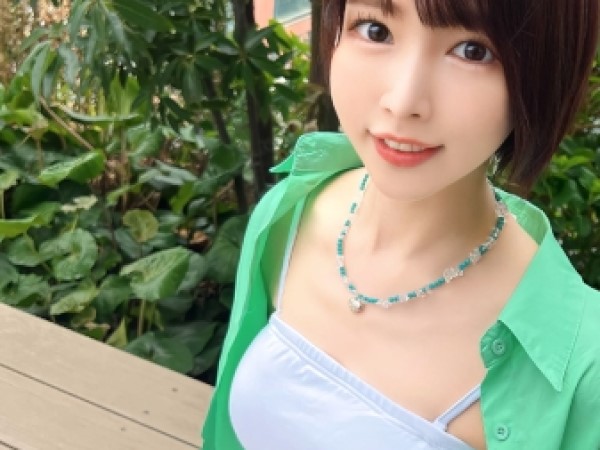 【素人】現役アイドルがライブ終わりにホテル直行で淫らな性行為♥チンポぱっくり咥えて電マオナニー痙攣イキ♥ハメ撮りSEX！