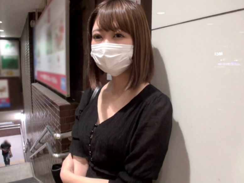 【保育士性交】「イクイクっ…///」中出しセックスでイッちゃう美少女！激しい腰使いで悶絶！！