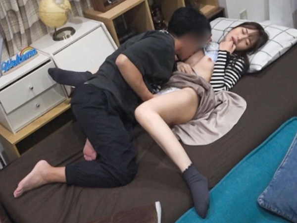 【ナンパ師】「あっ…♥んんっ///」貧乳女子が電マ責めされ既に陥落状態！連れ込み部屋で痴態を披露！