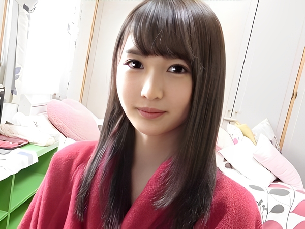 【新人OLの危険なデビュー】スレンダー美女がオフィスでまさかの連続ピストン！プールでも激しく突かれ、メス顔全開で感じまくる！初々しい反応がたまらない♡
