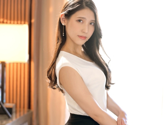 【淫乱美女のねっとりフェラ】『美味しそう…』めちゃ美人なお姉さんが、ビンビンのチンコをしゃぶり尽くす！ねっちょりフェラで男をメロメロにしちゃうエロさ全開♡