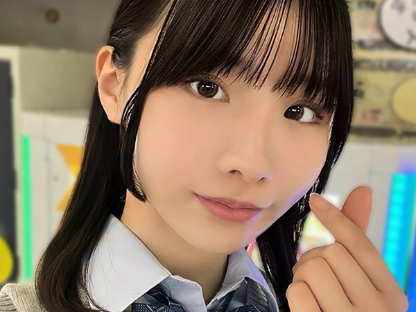 【寝起き美少女をエロ目覚め】まだ眠そうな美少女にフェラや手コキでご奉仕させ、そのまま生挿入！寝バックや正常位で激ピストン、何度もイカせて快楽で目覚めさせちゃう！！
