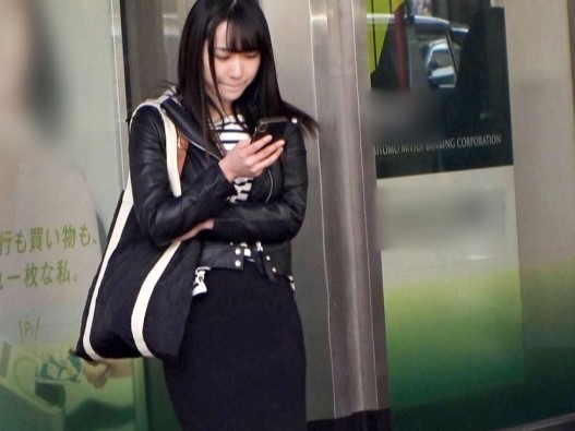 【ナンパ成功！Fカップ巨乳美女をゲット】『気持ちいい…』敏感ボディがびちょ濡れ！街で見つけた巨乳ちゃんを口説いて、エッチな気分に♡ 感度良すぎて、すぐに濡れちゃう姿がエロかわいい！ナンパ師もビックリの反応に興奮必至！