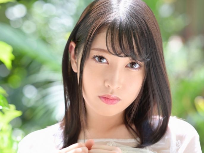 【Gカップ美少女】「感じすぎて…」プレステージ専属女優の初体験！性にポジティブな女子大生のエロスを解禁！