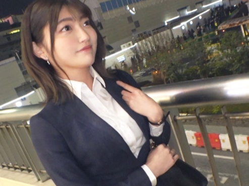 【スーツ姿の美脚OL】『仕事中なのに…』ナンパされたキャリアウーマン、パンスト破かれて美脚を露わに！理性吹き飛ぶエロ展開に、オフィスで激しく突かれて感じまくる！♡