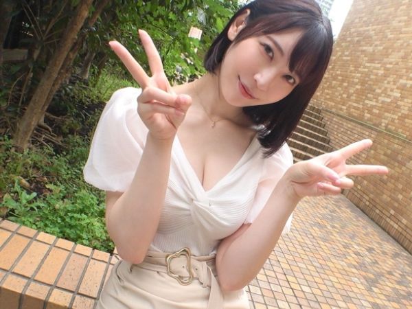 【グラドル巨乳の承認欲求】『見て見て♡』注目されたくてAVデビュー！デカパイ揺らしてエッチな姿をお披露目！ ファンもビックリの過激セックスで話題独占！