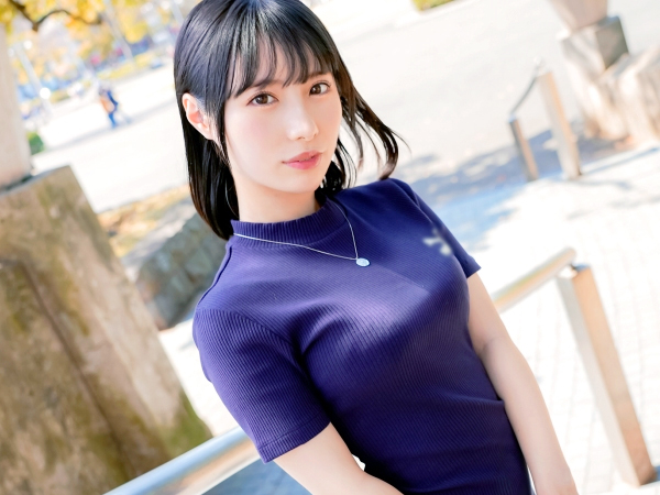 ＜元ローカルタレント＞現女子大生♡美貌とエロさが相反する魅力♪騎乗位パコってやり倒し…///