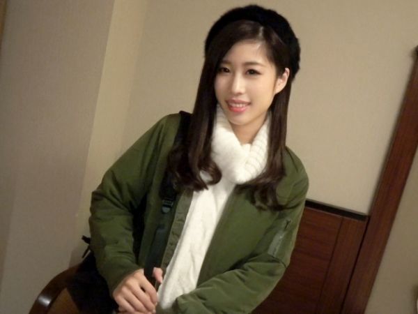 【ちっぱい素人】なんかもうエッチな事に対しては1本筋が通っている女さん登場！とにかく自分をイカせて気持ち良くされたい！