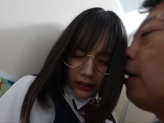 【文系JK】よくない映像だねぇﾆﾁｬｱ…！真面目だけど脳内妄想激しいJKちゃんがとってもエッチな世界に巻き込まれます！