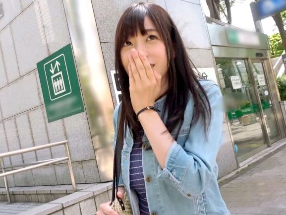 <23歳ドM>変態すぎる医療事務員♥巨根チンポを前に屈服させられてしまう隠れビッチっ……!!