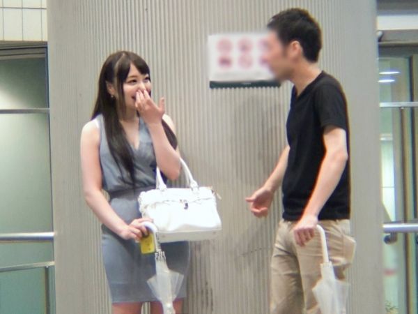 【彼氏持ちJDの危険な誘惑】『ダメ…彼氏に悪いから…』Fカップ美巨乳の女子大生がNTRセックスで快楽に溺れる！他人チンポの快感にハマり、膣内を激しく擦り上げられ快楽堕ち！！