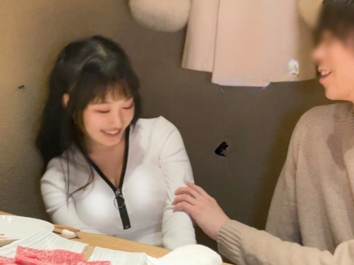 【ご奉仕系JDの危険なバイト】『気持ちいい…』デカパイ女子大生が裏バイトで生ハメ体験！ムチムチボディを揺らしながら、中出しSEXで乱れまくる！♡