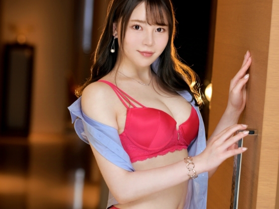 【美尻娘のバックピストン】色白美尻が揺れる！バイブで濡れたマンコに肉棒をねじ込み、バックから激しく突く！湿った淫らなマンコが肉棒を締めつける様子に興奮MAX！！