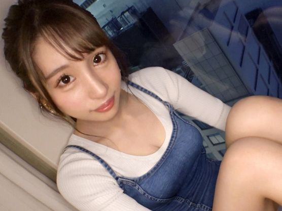 ＜素人×即パコ＞色白スリム美乳で桃尻の清楚系美少女♫ポルチオ狙いの膣奥責めで快楽解放♡生ハメ鬼突き絶叫アクメで逝き乱れ♪