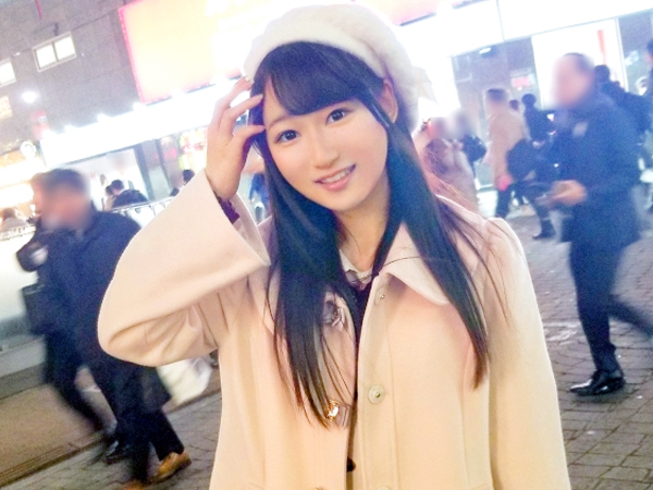 【初撮り】『感じちゃう…』超スレンダーな貧乳美少女が、パイパンマ〇コを激ピストンされ、敏感ボディをビクビクさせながらアクメ連発！男優のデカチンに夢中になるウブな反応がエロすぎる♥